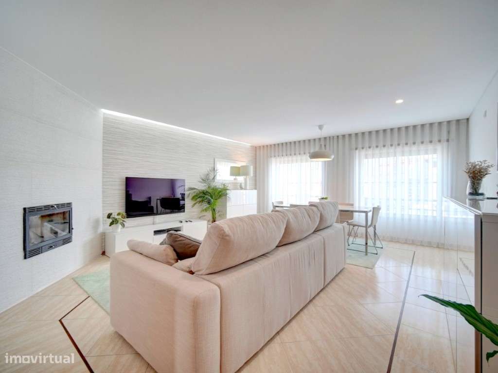 Apartamento T2 com Garagem e Arrecadação - Espaço, Conforto e Exclu...-7