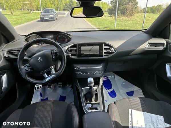 Peugeot 308 1.2 PureTech GPF GT Pack S&S - 16