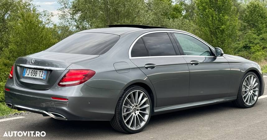 Mercedes-Benz E 220 d T 9G-TRONIC AMG Line - 3