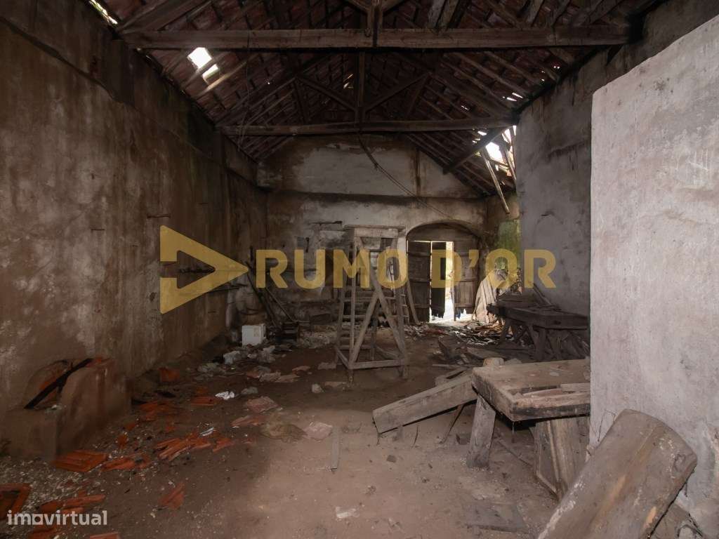 ADEGA PARA RECUPERAR - OLHALVO, ALENQUER-5