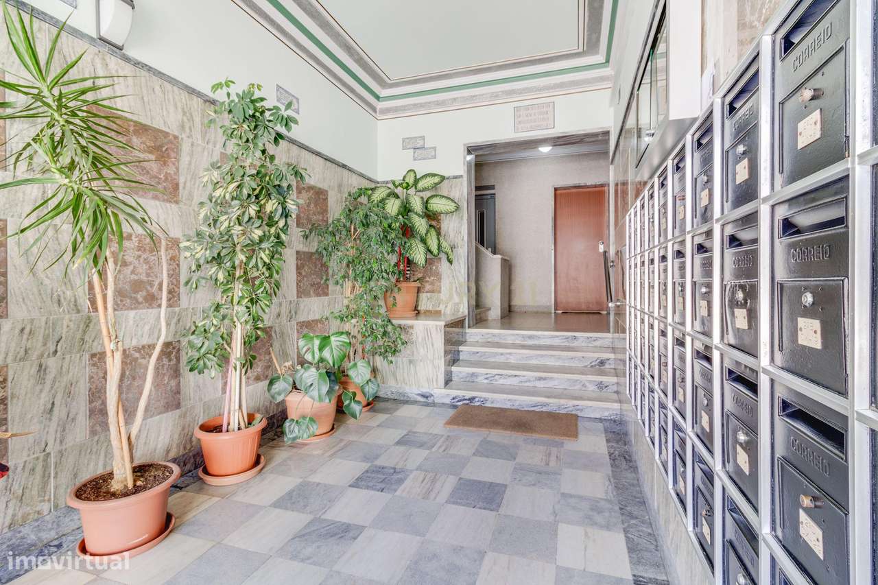 Apartamento T2 na Cova da Piedade com vista panorâmica de 180 graus-19