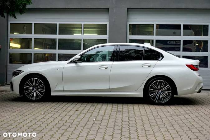 BMW Seria 3 330d mHEV M Sport sport - 7