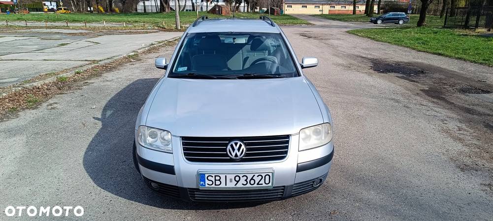 Volkswagen Passat 1.9 TDI Comfortline - 5