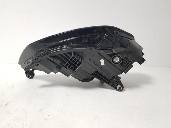 AUDI A1 II 82A 19-23 LAMPA LEWA PRZEDNIA PRZÓD ZWYKŁA REFLEKTOR 82A941003 - 9