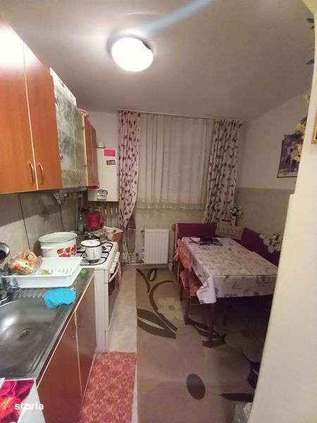 Vand apartament 2 camere decomandat - Imagine principală: 5/8
