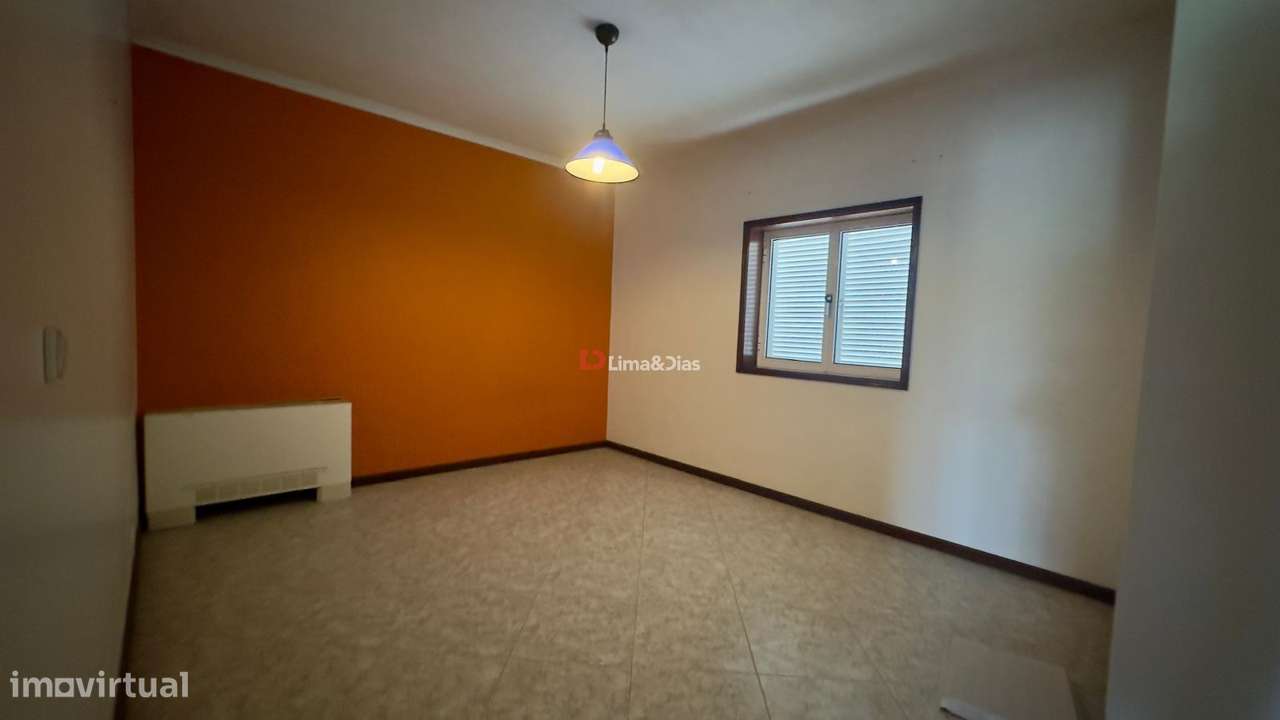 Moradia Isolada T4 Venda em Santa Maria da Feira, Travanca, Sanfins e-37