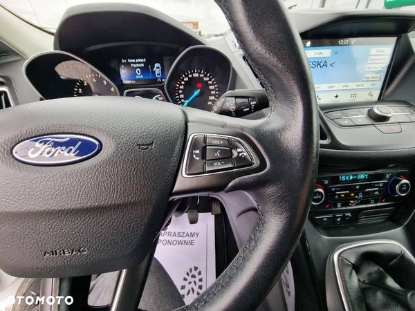 Ford Kuga - 15