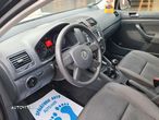 Volkswagen Golf 1.4 FSI Trendline - 6