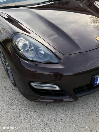 Porsche Panamera GTS - 23