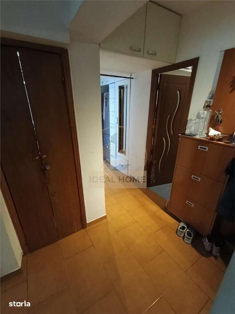 2 CAMERE DECOMANDAT - ETAJ INTERMEDIAR - ZONA GARA-11