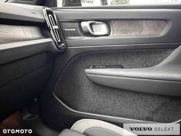 Volvo XC 40 - 20