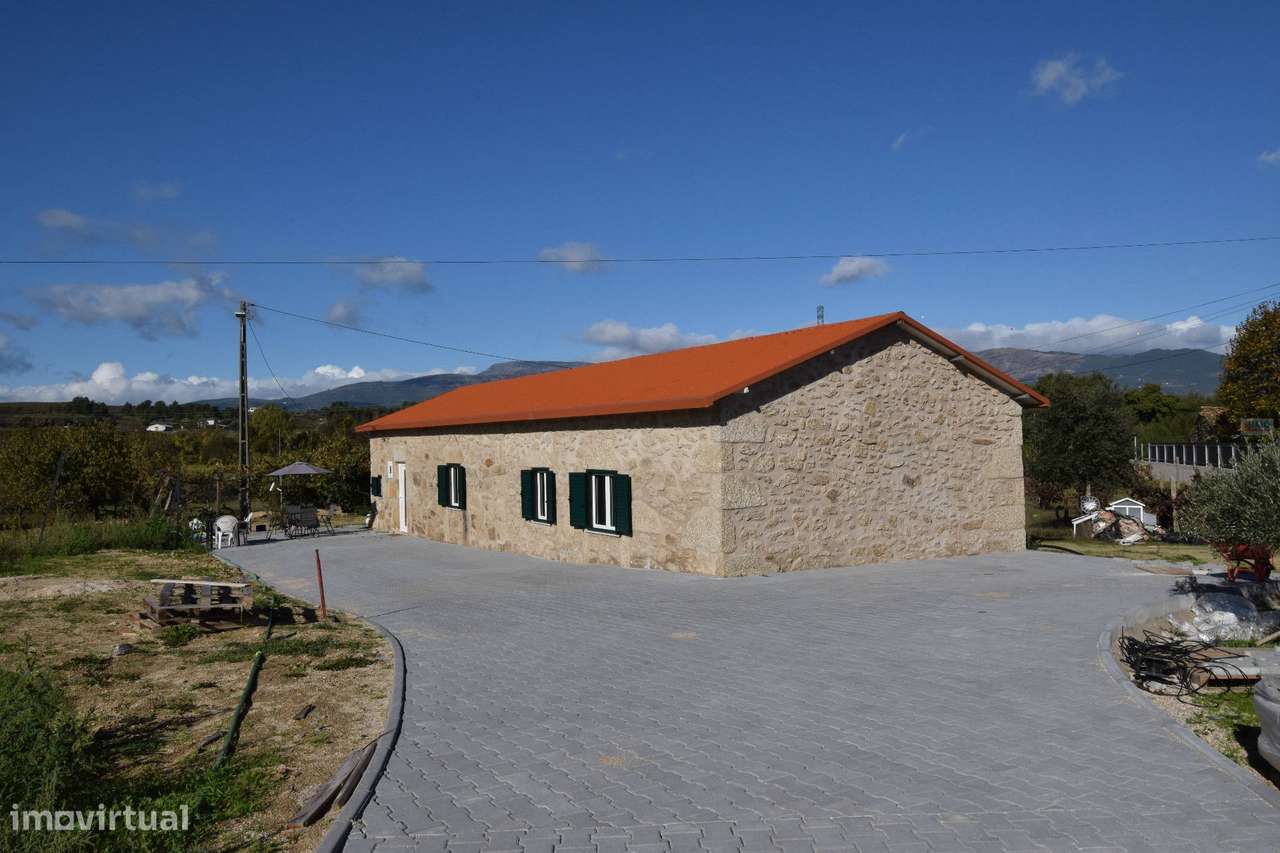 Quintinha c/ Moradia V3 - Peraboa - Covilhã - Grande imagem: 5/35