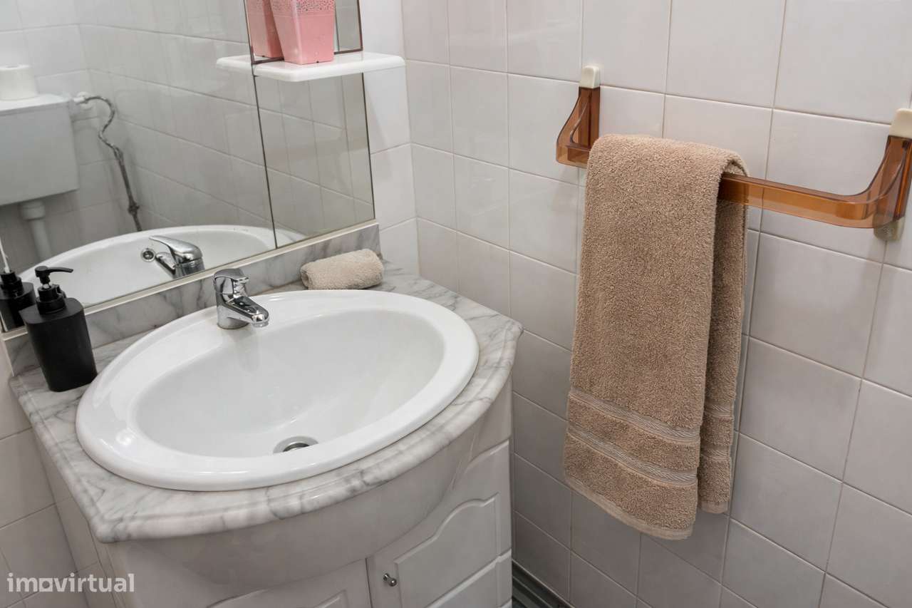 Apartamento T3 em São João da Madeira-4