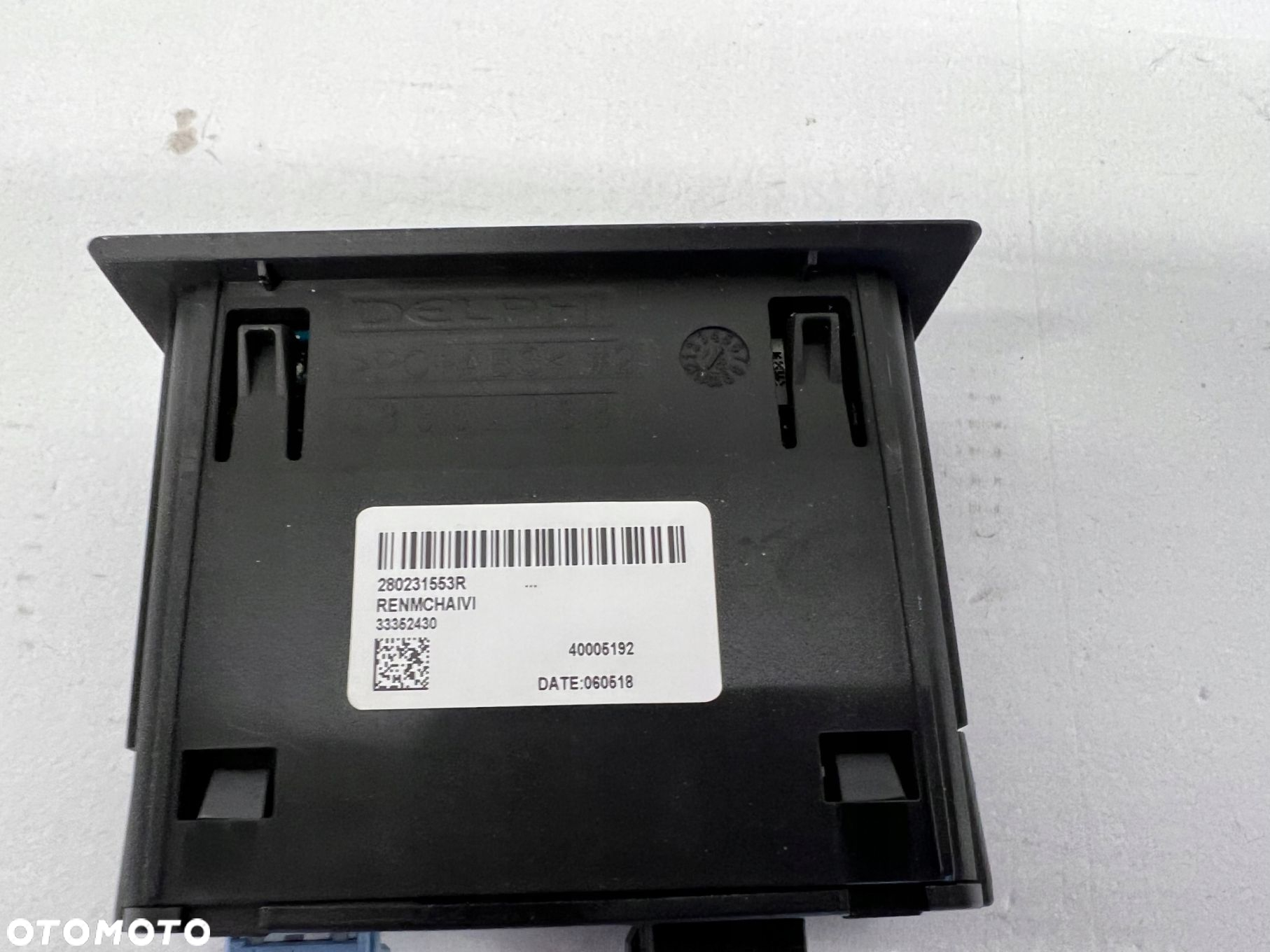 Twingo III gniazdo USB AUX 280231553R - 3