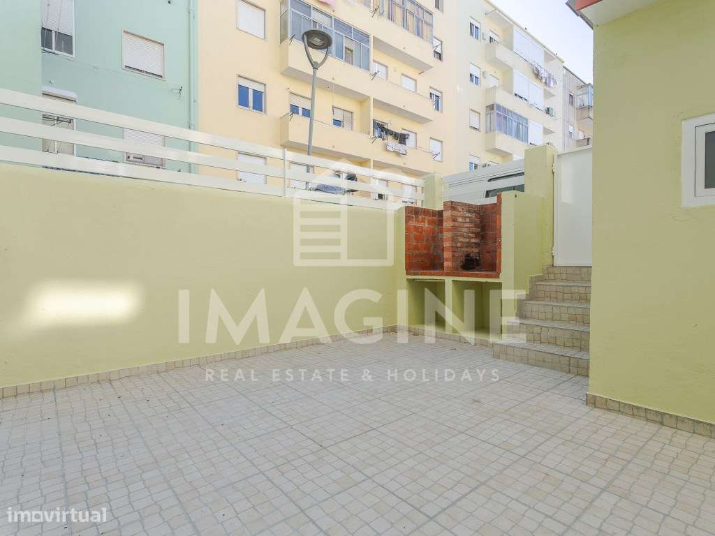 Apartamento T4 com terraço, churrasqueira e arrecadação - Bairro do...-32