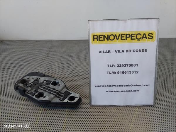 Suporte Lampadas Dto Nissan Primera (P10) - 1