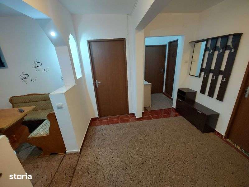 Apartament de inchiriat - Imagine principală: 4/8