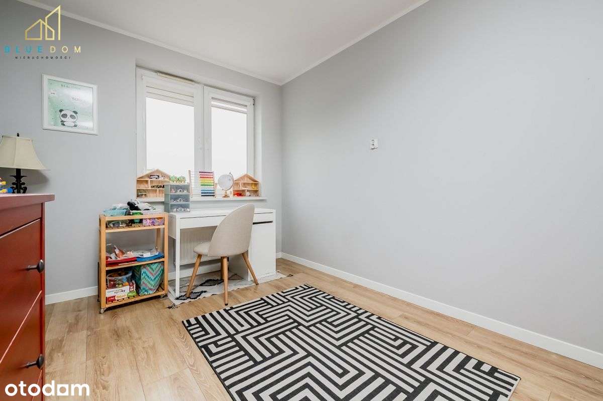 Duży taras. Dodatkowo miejsce postojowe.-10