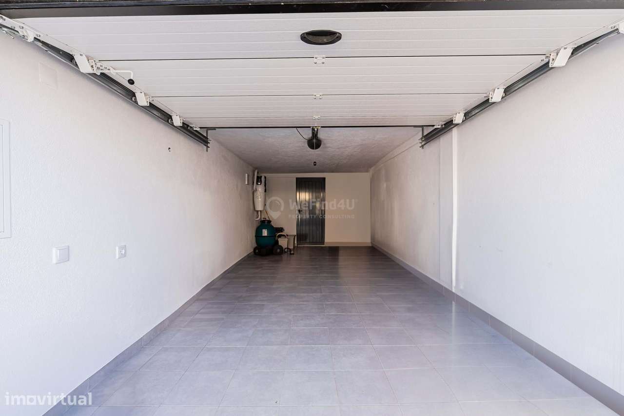 Moradia Térrea T3 c/piscina, lote de 474m² - Única na Caparica-43