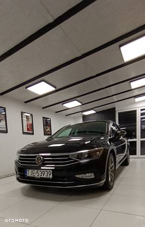 Volkswagen Passat 2.0 TSI Elegance DSG - 2