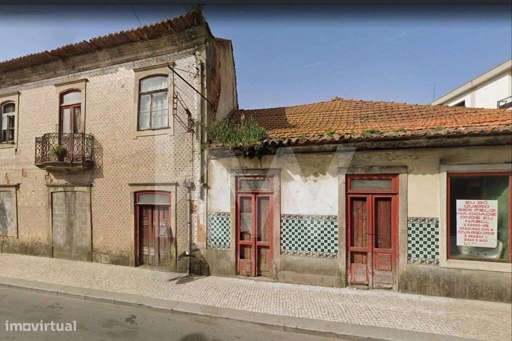 FANTÁSTICO IMÓVEL URBANO PARA CONSTRUÇÃO OU REABILITAÇÃO, NO CENTRO DE - Grande imagem: 2/13