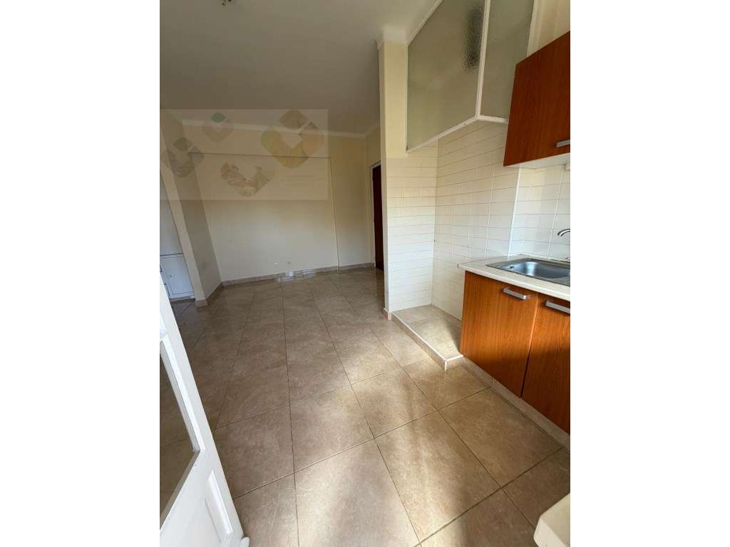 Apartamento T1 Venda Amadora-11