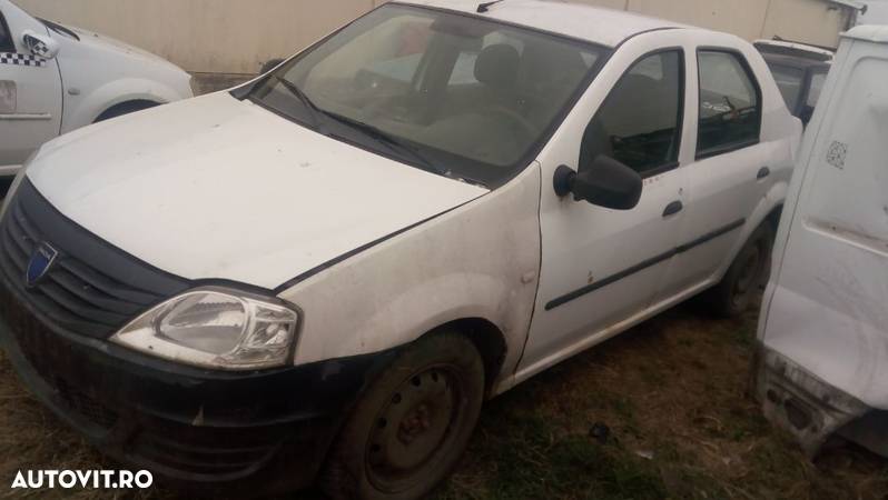 Dezmembrez Dacia Logan 1.4 facelift 2009 - 4