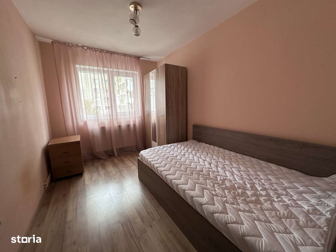 Apartament cu 3 camere de închiriat PETFRIENDLY - Imagine principală: 4/8