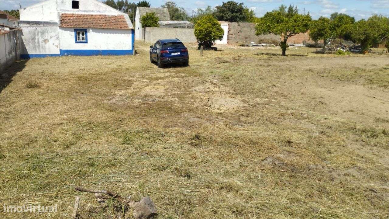 Vende-se Qintinha em Vendas Novas-7