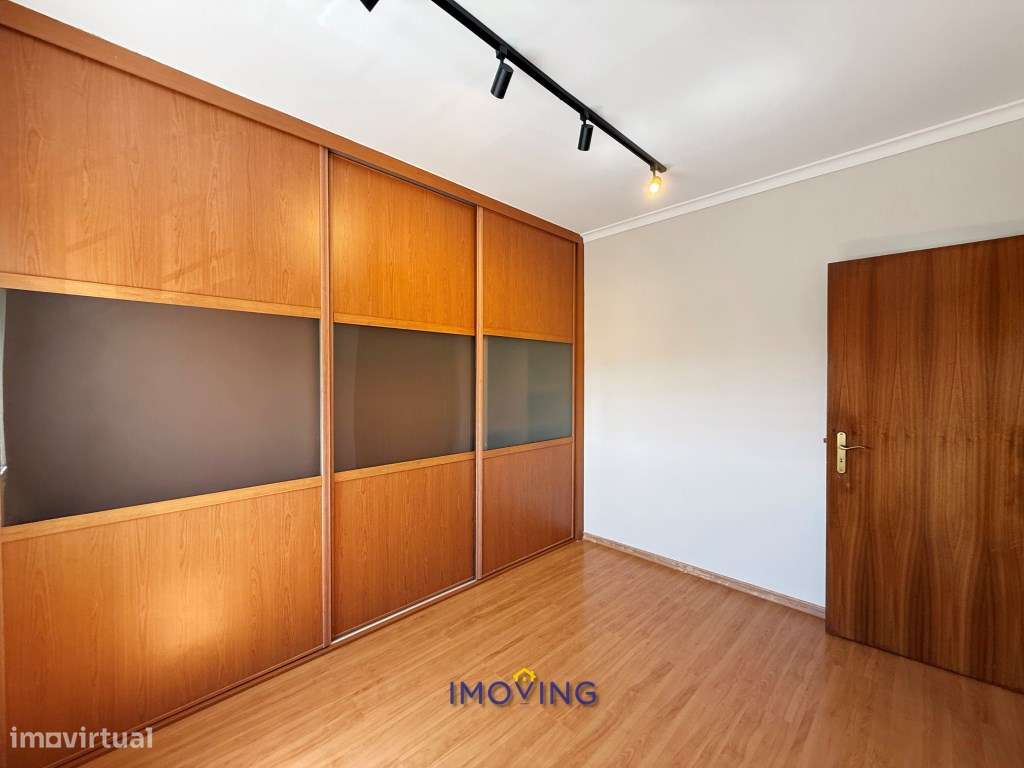 Moradia T3+1 em Vila Nogueira de Azeitão-22