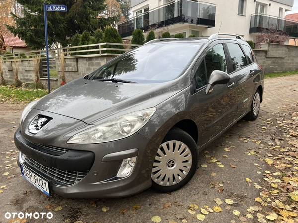 Peugeot 308 - 1