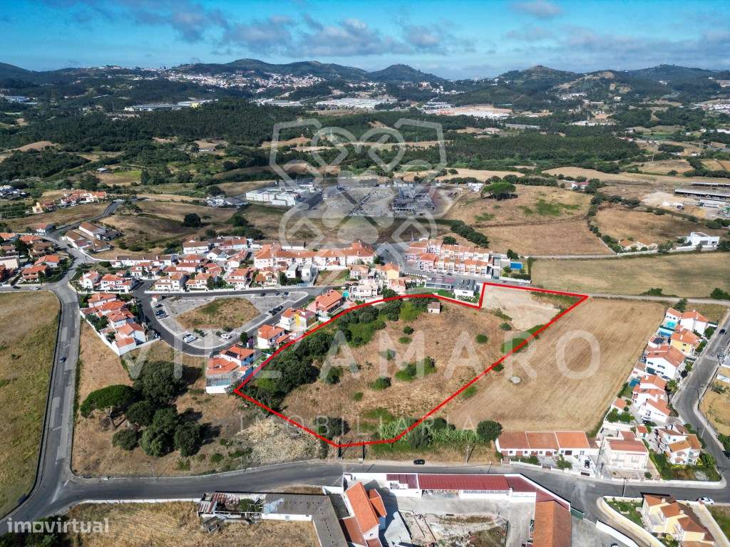 Terreno com 11934,20m2 para loteamento de 10 moradias isoladas, com... - Grande imagem: 4/29