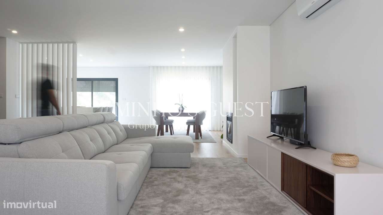 Moradia V3 Gaveto a 10min. do Centro de Braga - Grande imagem: 5/18