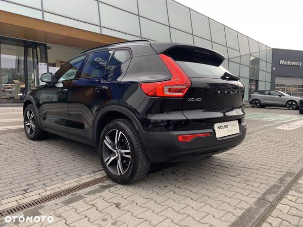 Volvo XC 40 - 6