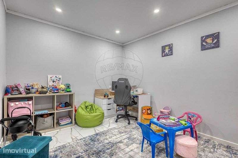 Moradia perto do aeroporto - Grande imagem: 4/12