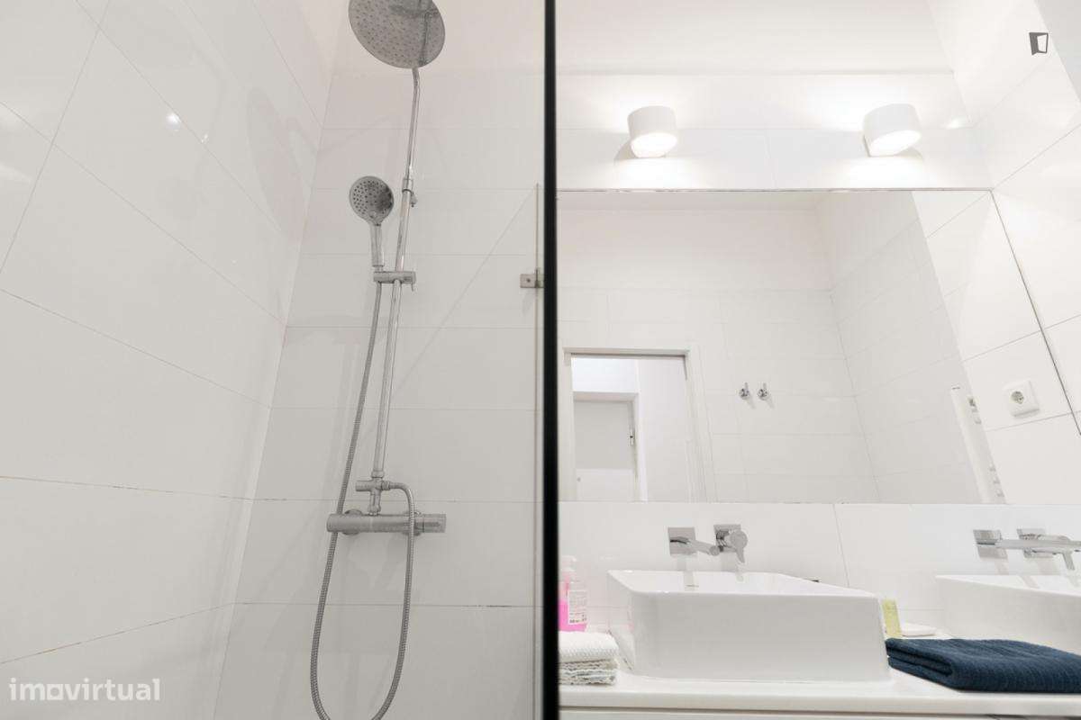 Apartamento com 2 quartos - localizado em Graça Lisbon - Grande imagem: 3/41