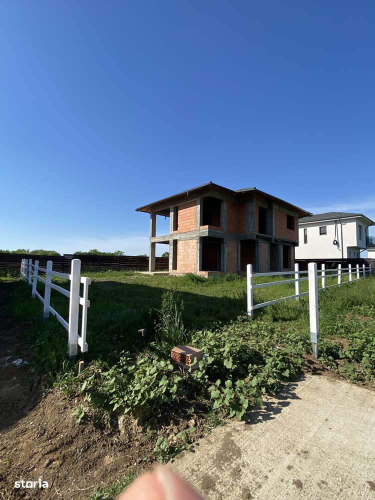 Vila 5 camere in Paradisul Verde, racordata la utilitati, autorizatie-8