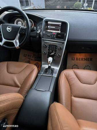 Volvo XC 60 D3 AWD Aut. Summum - 18