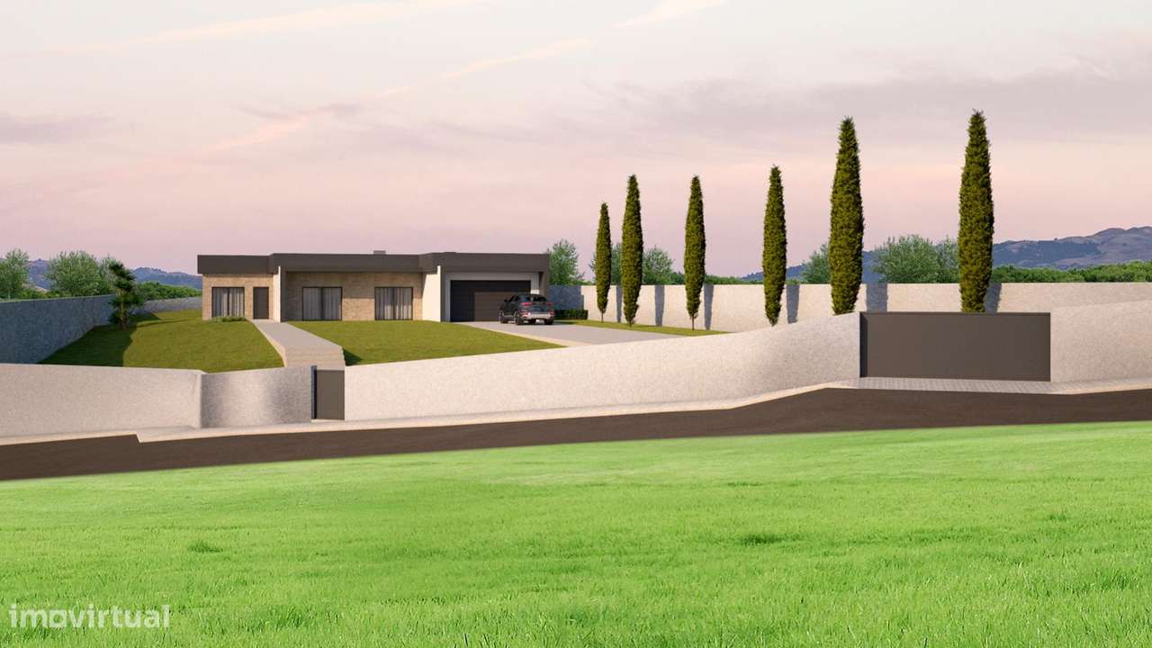 Terreno de 3000m² com acesso fácil e vistas para as montanhas - Grande imagem: 3/21