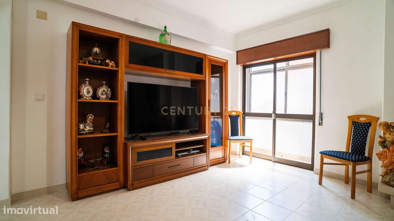 Apartamento T3, situado na Rua Fonte de São Romão, Nº2 – Bom Sucesso e - Grande imagem: 5/60