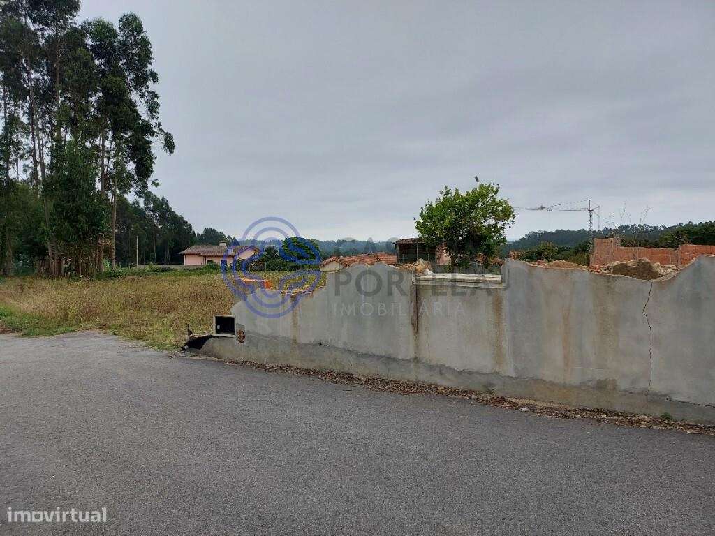 Terreno de construção com  viabilidade para 4 frações - Grande imagem: 3/18