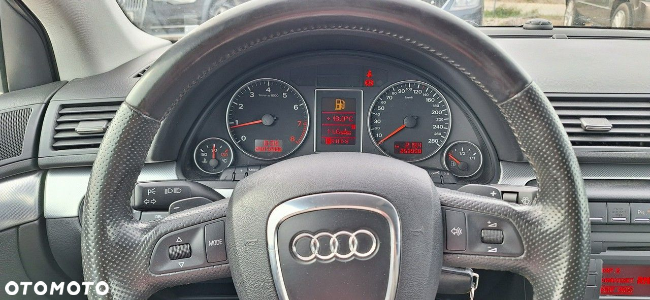 Audi A4 - 11