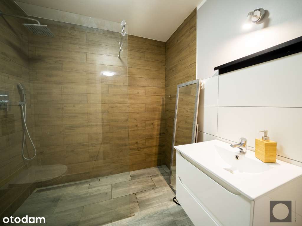 Kompleks mieszkalno-usługowy na dużej działce-16