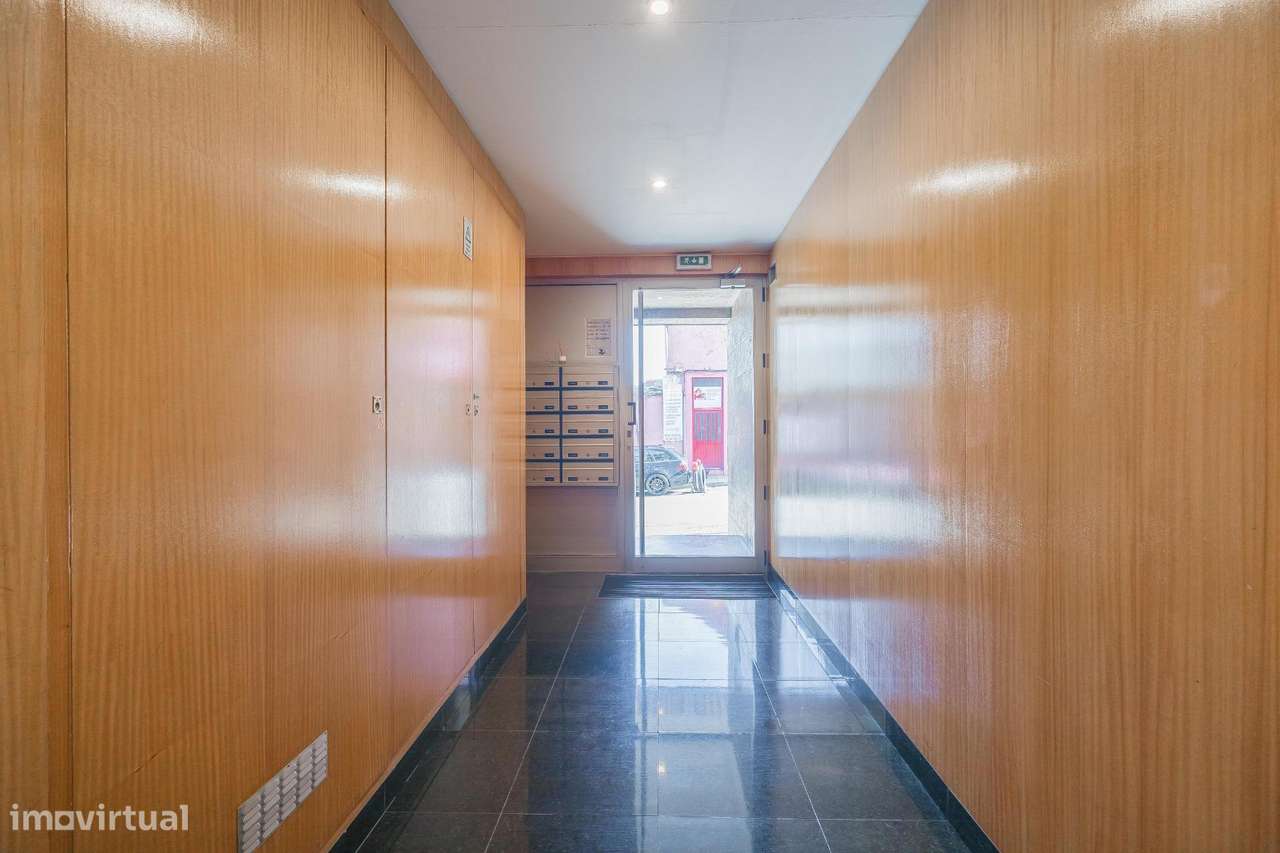 Apartamento T3 Exclusivo na Rua Soares dos Reis – Vila Nova de Gaia-31