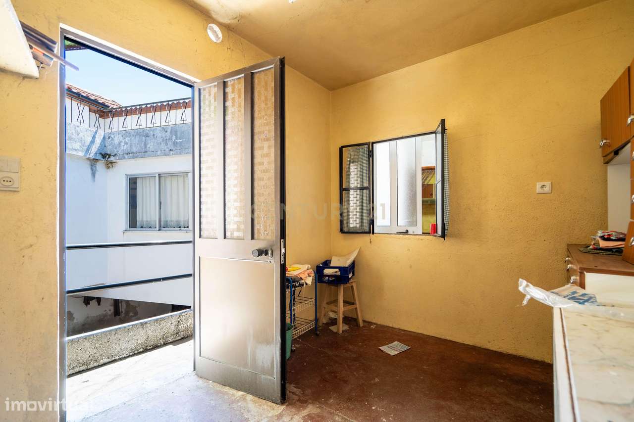 Moradia T3 c/ Vista para o Rio Mondego-39