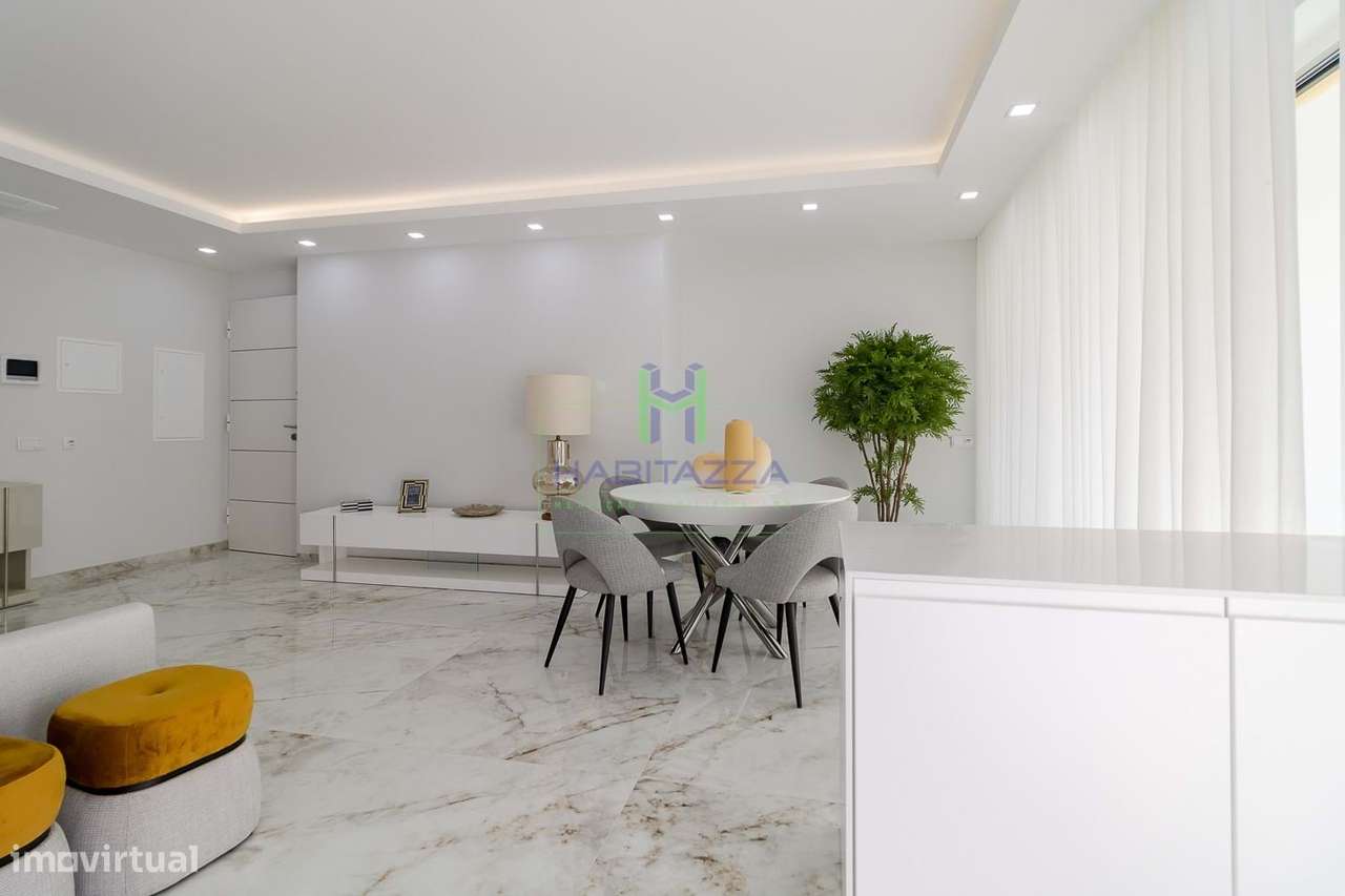 Em Construção: Apartamento de Luxo T3, com Piscina e Garagem, no centr - Grande imagem: 2/34