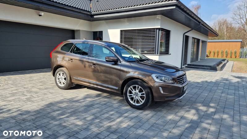 Volvo XC 60 D4 AWD Summum - 1