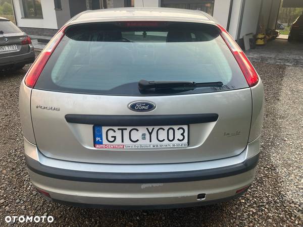 Ford Focus 1.6 Comfort - 3