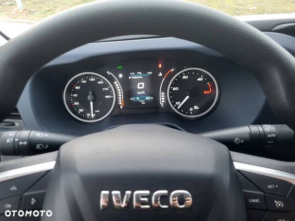 Iveco Daily - 24