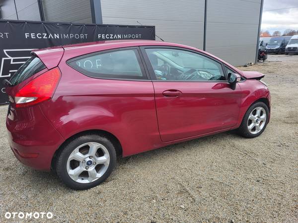 Ford Fiesta 1.6 TDCi Econetic - 10